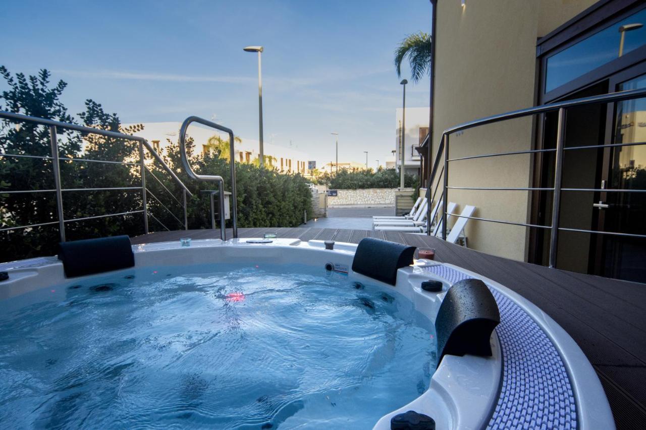 B&B Aloe Comfort Rooms Σαν Βίτο λο Κάπο Εξωτερικό φωτογραφία